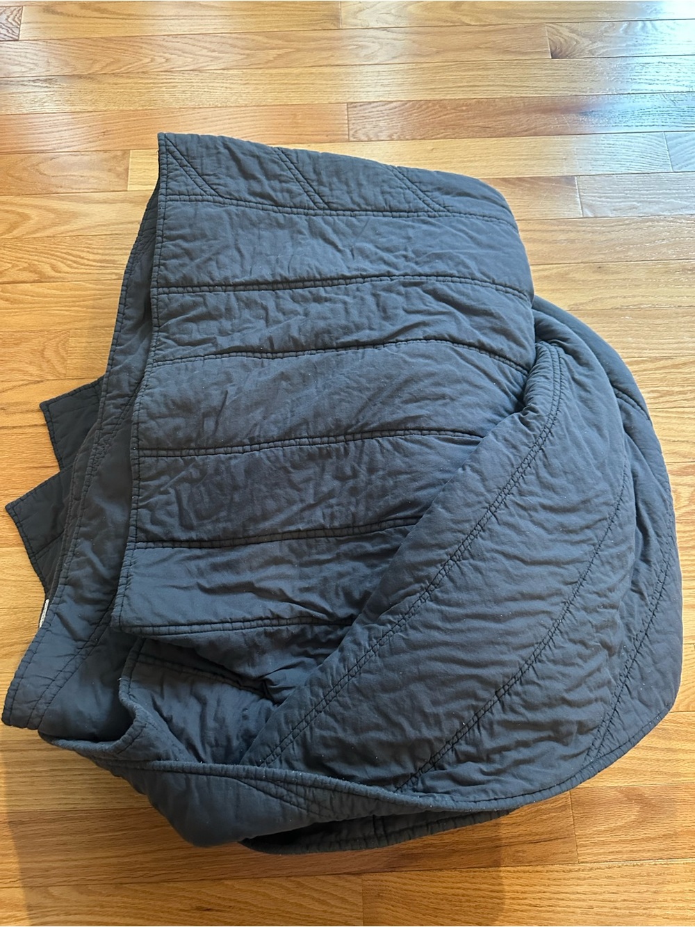 Parachute Quilted comforter in Charcoal Gray King/Cal King 100% Cotton - Picture 2 of 4
